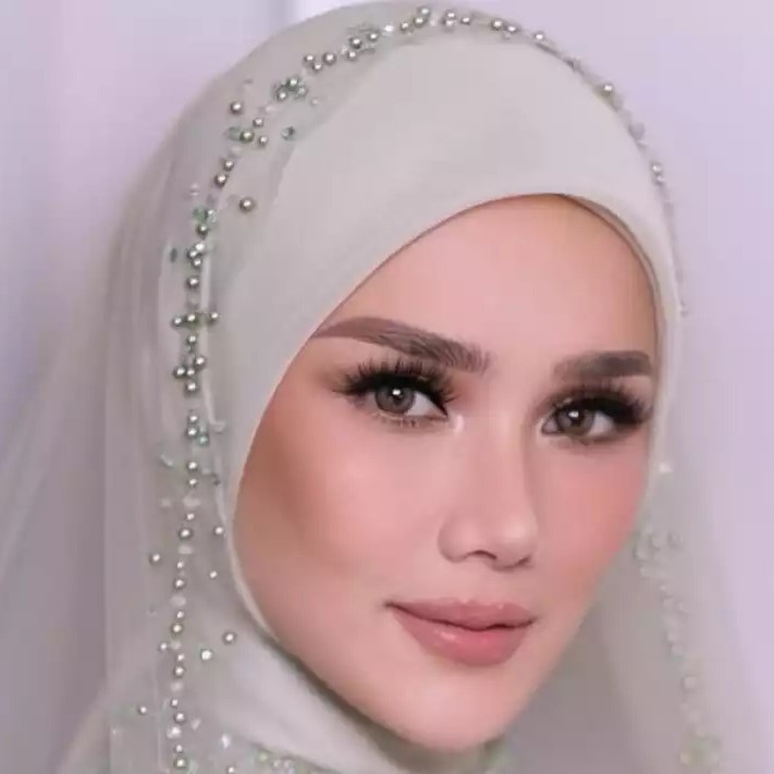 Foto profil Dewi Lestari